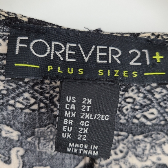 Forever 21 + Elephant Cardigan Wrap 2X Kimono - Picture 5 of 6